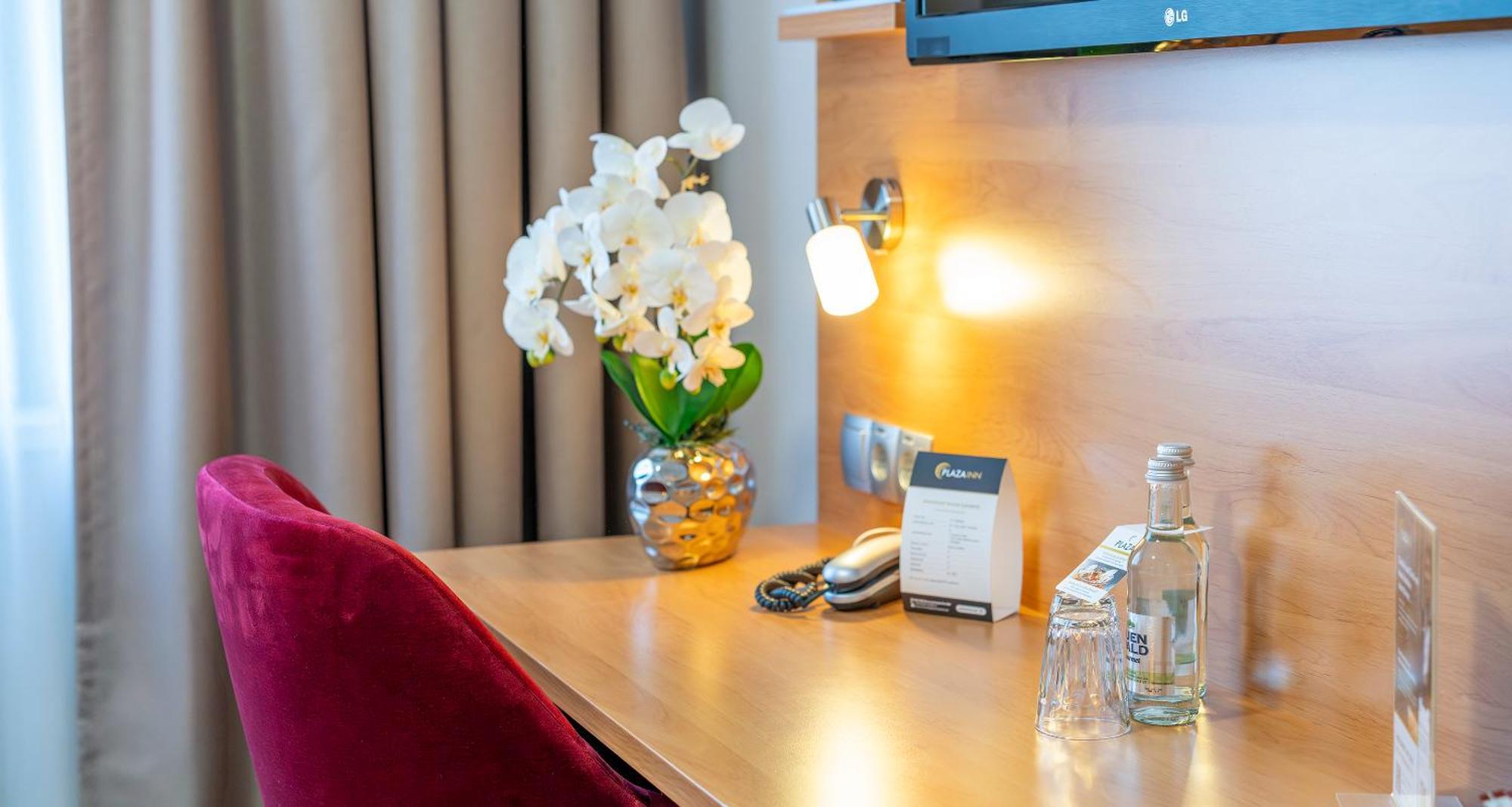 Plaza Inn Braunschweig City Sued Екстер'єр фото