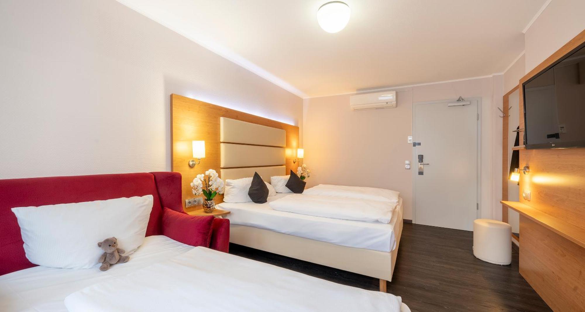 Plaza Inn Braunschweig City Sued Екстер'єр фото